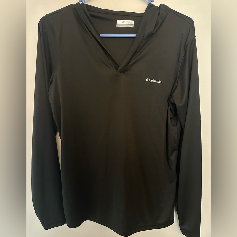 Columbia Long Sleeve Hooded Shirt